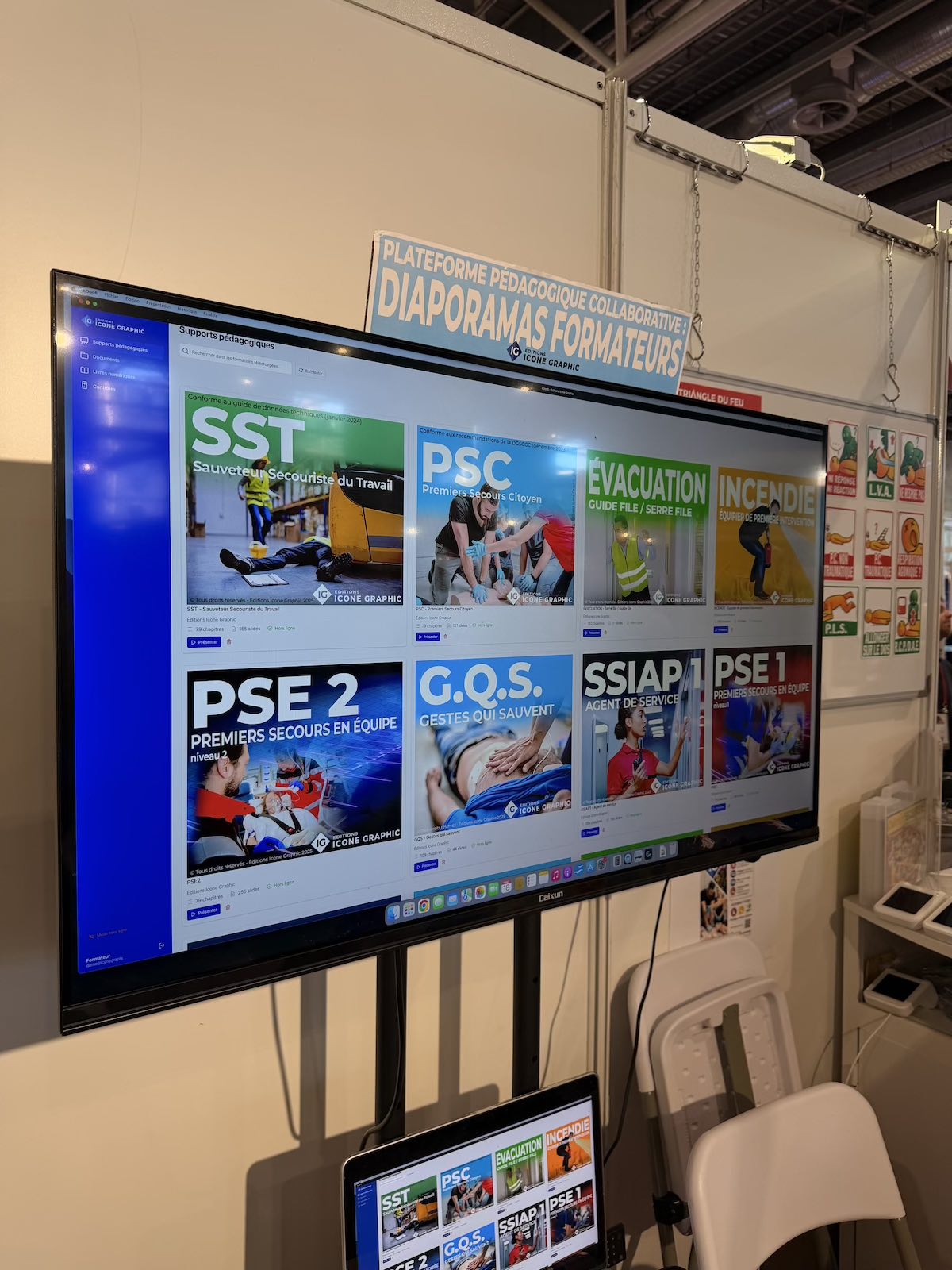 Photo salon secours expo paris porte de versailles 2026 Stand Editions Icone Graphic